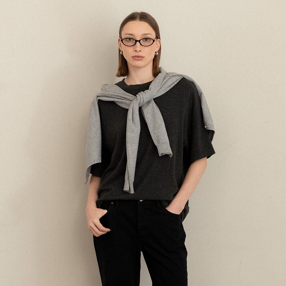 GLOWNY G COZY BOX TEE (CHARCOAL)