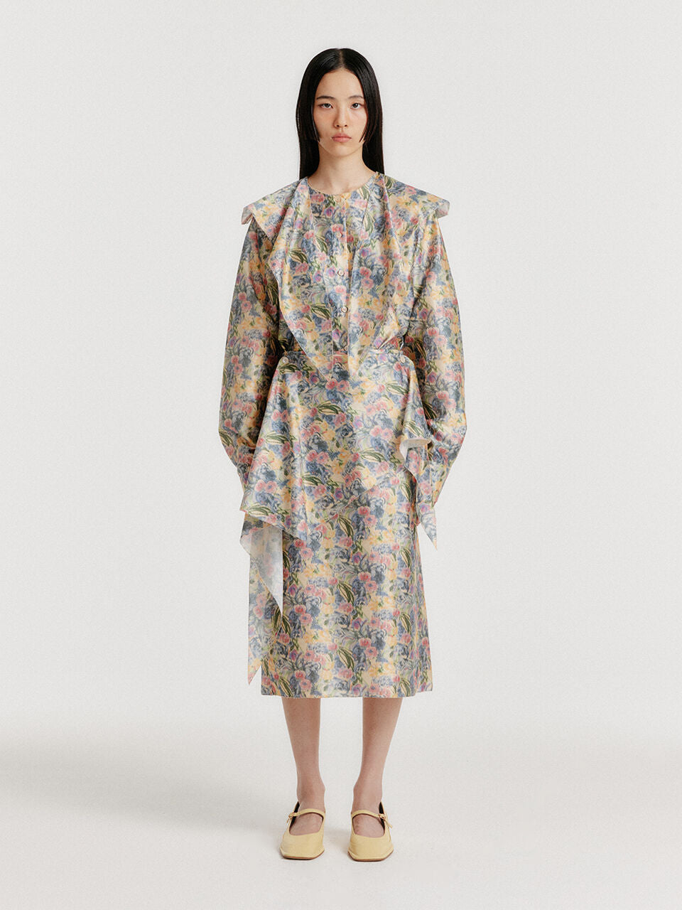 EENK YIVONA Scarfed Shirt - Cream/Blue Multi