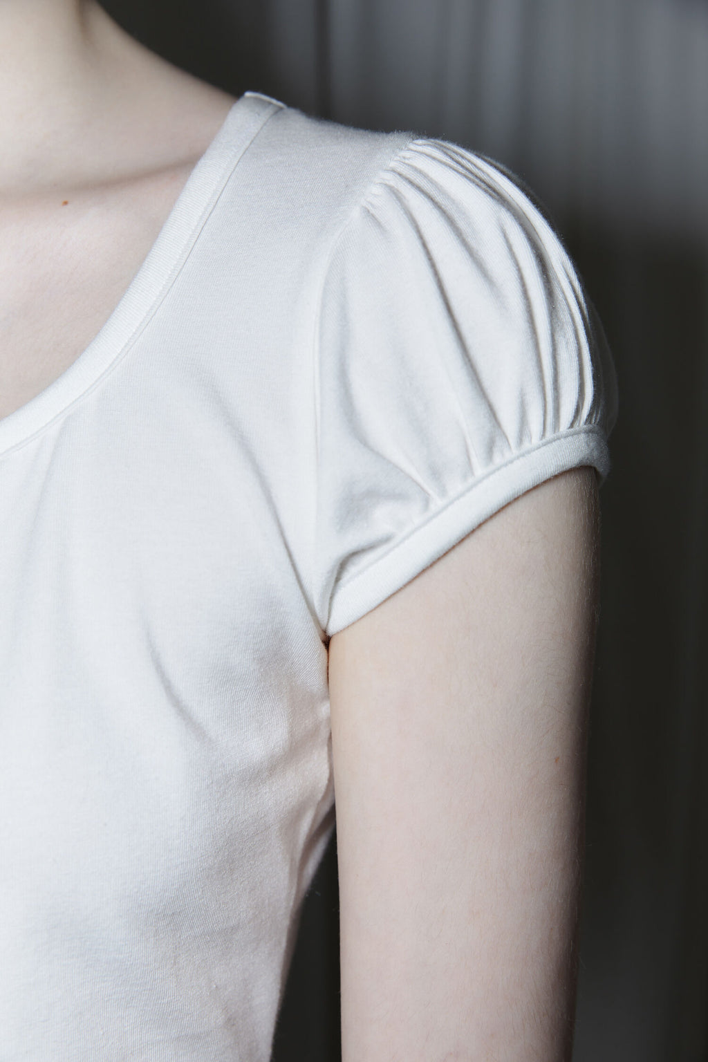 SINOON Round Shirring T-Shirt (White)