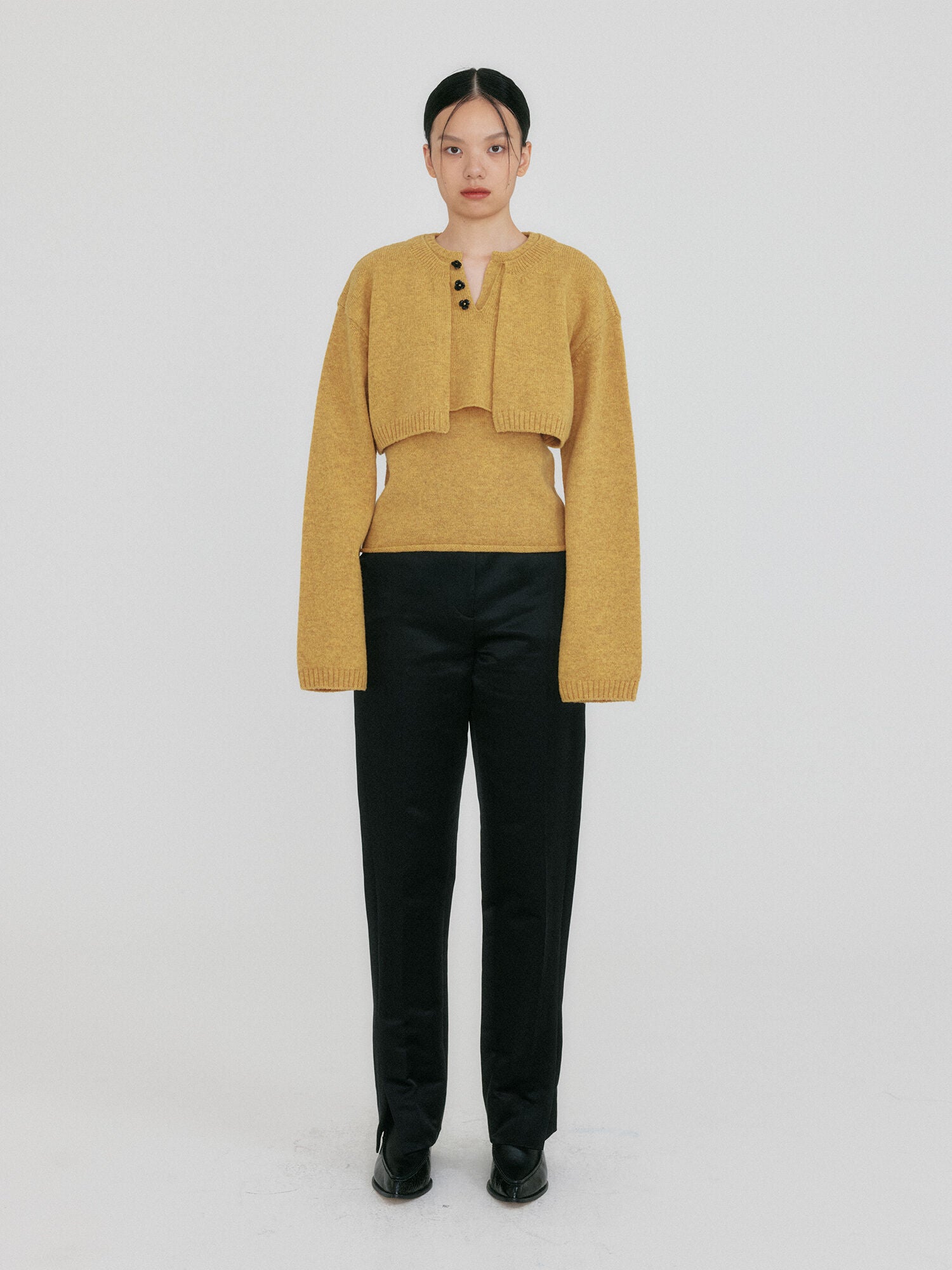 EENK ZONNE Cropped Knit Cardigan - Mustard