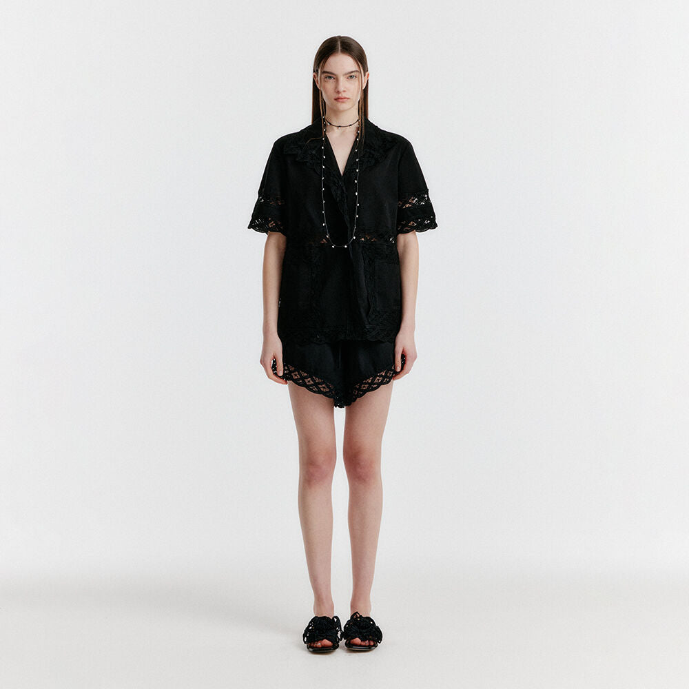 EENK [Girls’ Generation Yoona wearing] YAN Trunk Shorts - Black