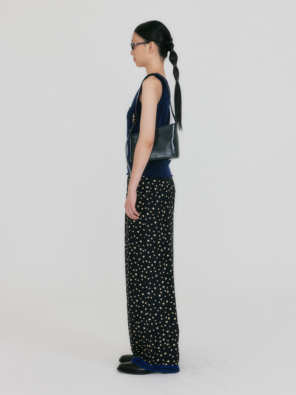 EENK ZIUP Sleeveless Knit Top - Navy