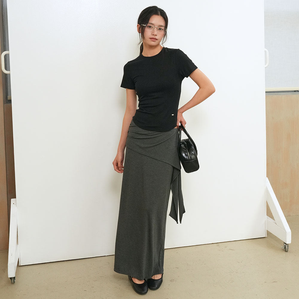 GENERAL IDEA WOMAN Acetate Round Neck T-Shirt [BLACK] / GF2LTS509