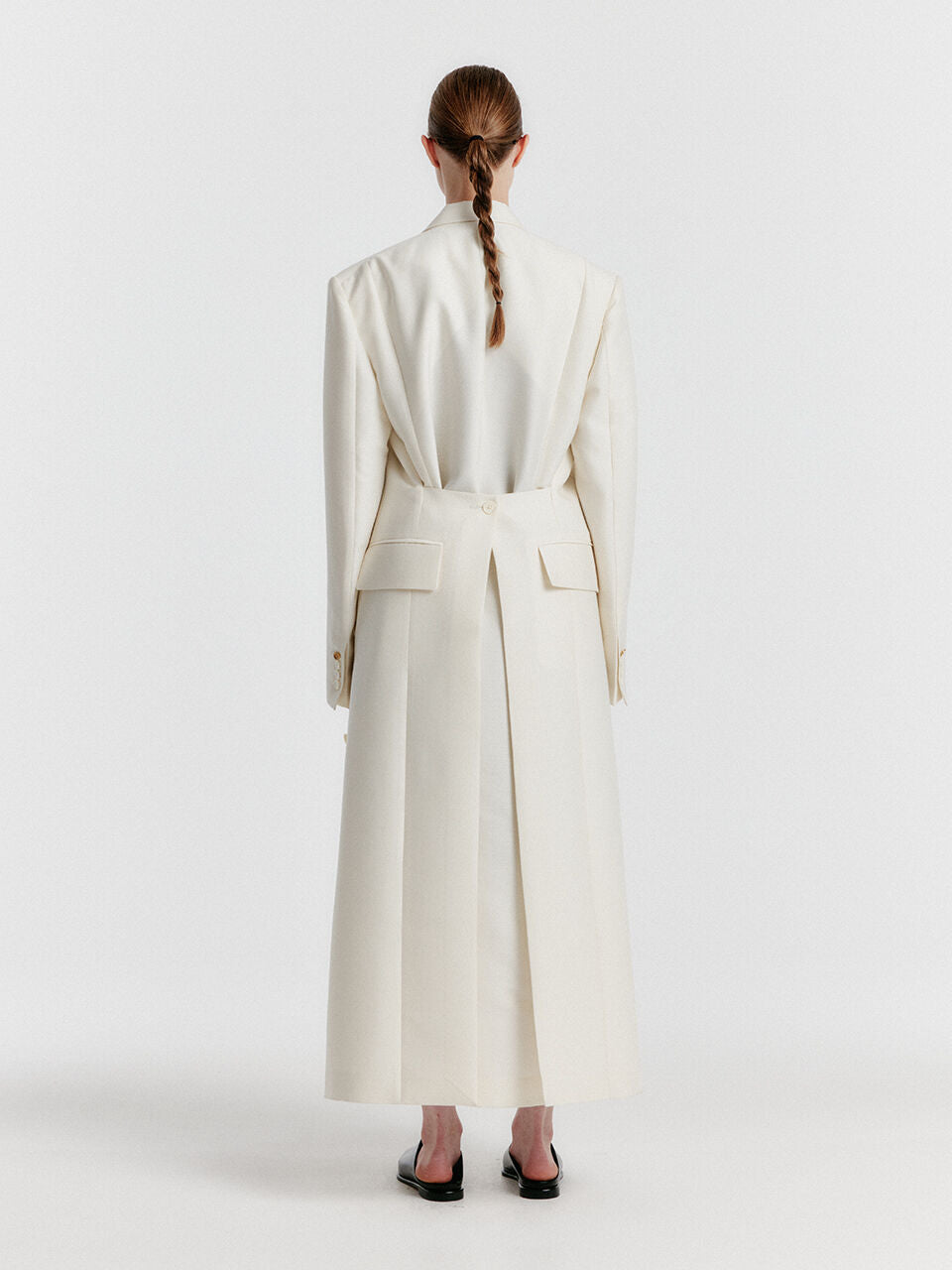 EENK YALE Peaked lapel Tailored Long Coat - Ivory