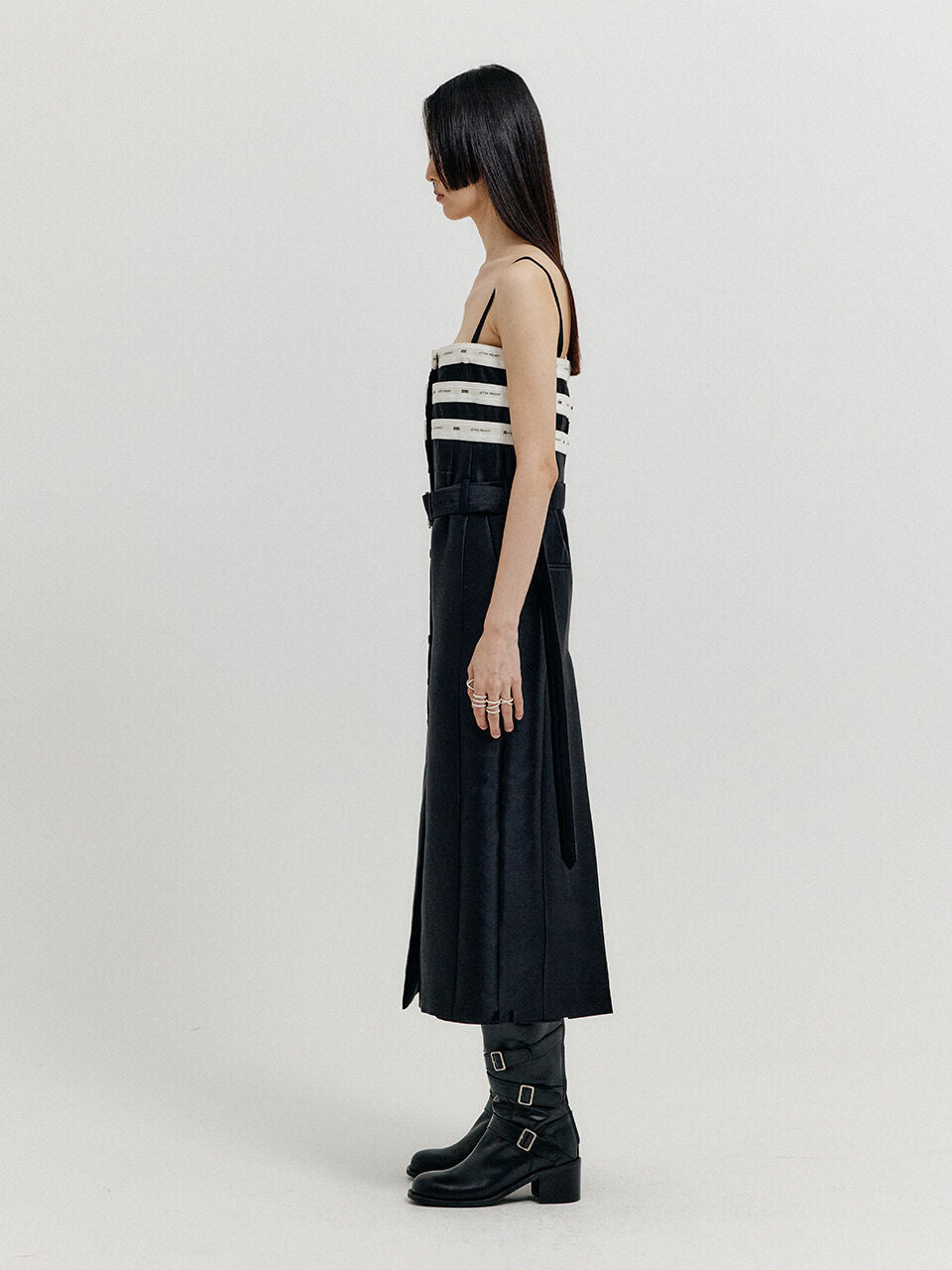 EENK EENK XQUET Sleeveless Buttoned Dress - Black