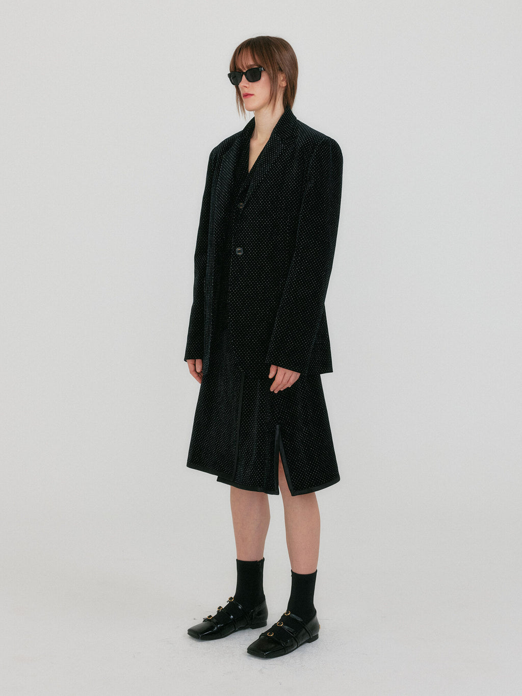 EENK ZAKIT Single-Breasted Blazer with Brooch - Black Velvet