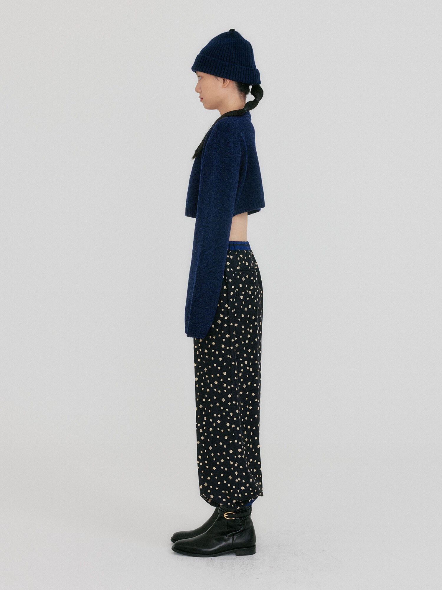 EENK ZONNE Cropped Knit Cardigan - Navy