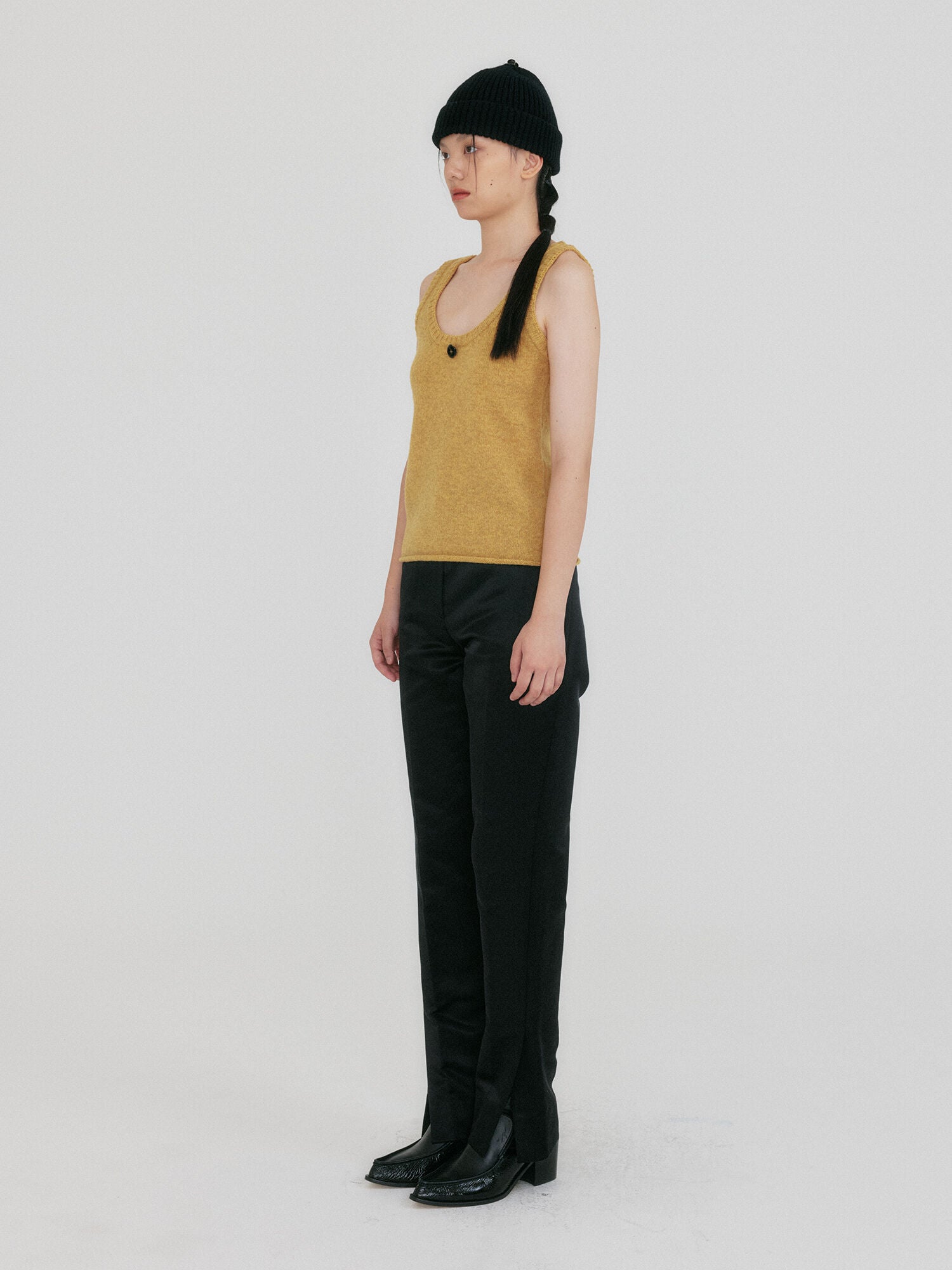 EENK ZIUP Sleeveless Knit Top - Mustard
