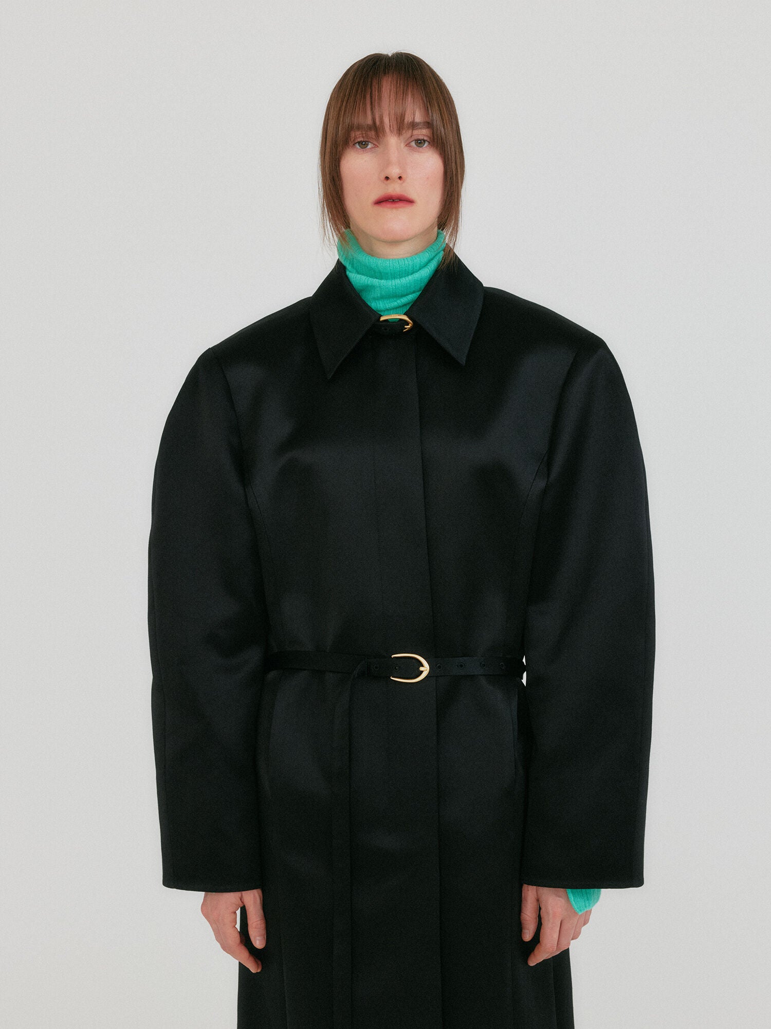 EENK ZENOA Oversized Coat - Black