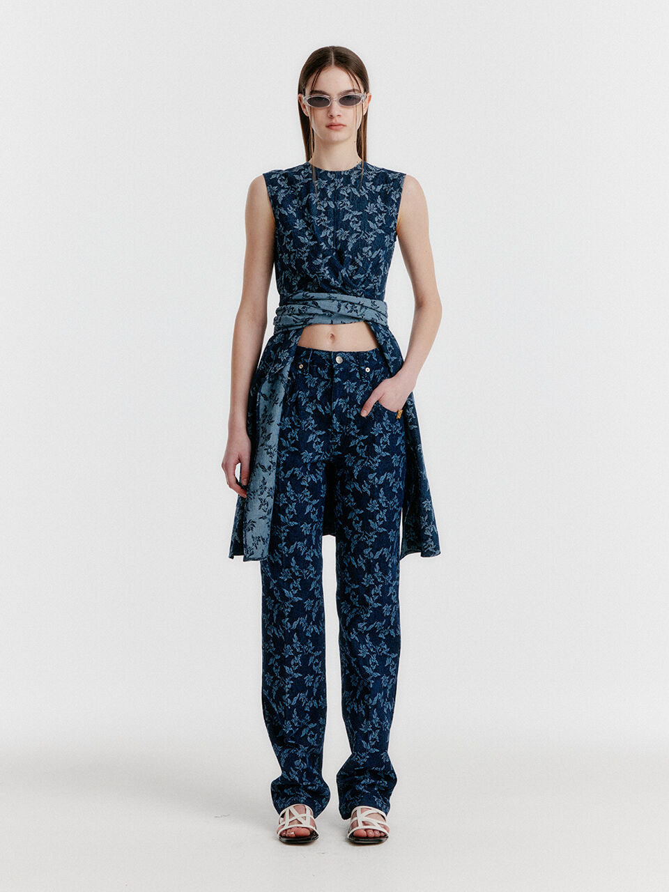 EENK YIMI Jacquard Denim Sleeveless Top - Navy