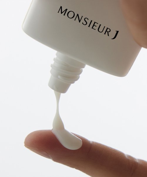 MONSIEURJ MONSIEURJ Hydro Sun Essence SPF 50+