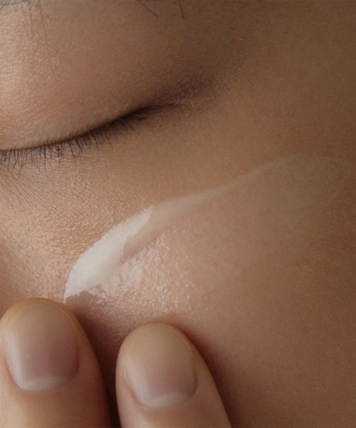 MONSIEURJ MONSIEURJ Hydro Sun Essence SPF 50+