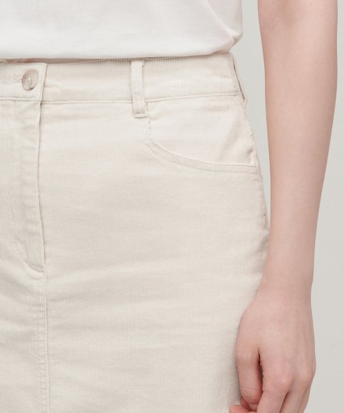 MUSINSA STANDARD WOMAN MUSINSA STANDARD WOMAN Corduroy Midi Skirt [Cream]
