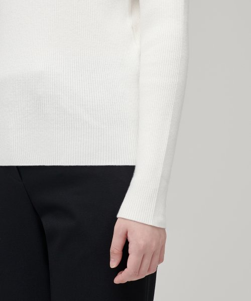 MUSINSA STANDARD WOMAN MUSINSA STANDARD WOMAN Women's Ribbed Slim Turtleneck Knit [Size M]