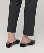 MUSINSA STANDARD WOMAN MUSINSA STANDARD WOMAN Women's Slim Straight Hidden Banding Slacks [Gray]