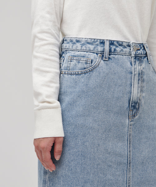 MUSINSA STANDARD WOMAN MUSINSA STANDARD WOMAN Denim Midi Skirt Light Indigo