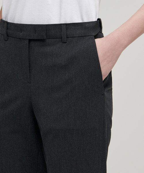 MUSINSA STANDARD WOMAN MUSINSA STANDARD WOMAN Women's Slim Straight Hidden Banding Slacks [Charcoal Gray]