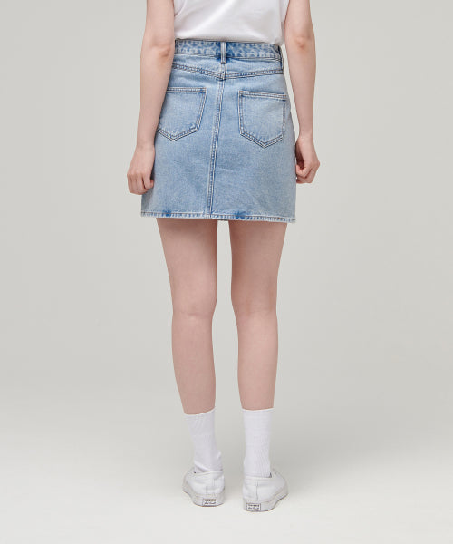MUSINSA STANDARD WOMAN MUSINSA STANDARD WOMAN Denim Mini Skirt Light Indigo