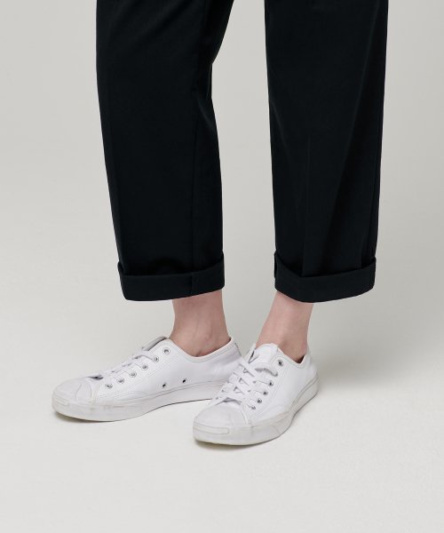 MUSINSA STANDARD WOMAN MUSINSA STANDARD WOMAN Women's Tapered Chino Pants Black