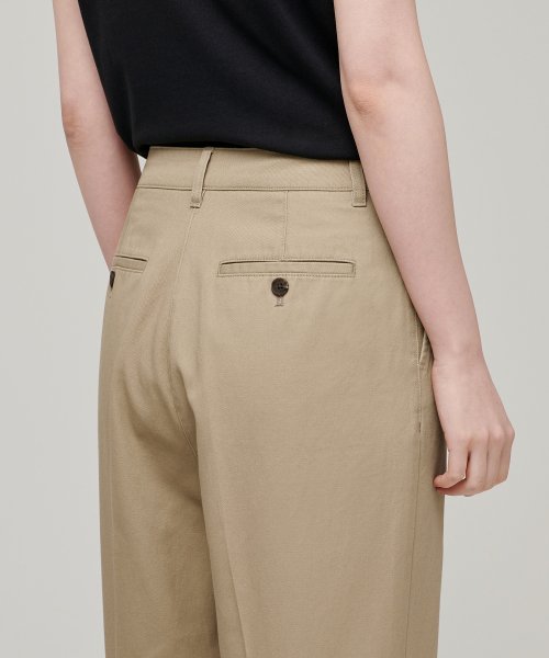 MUSINSA STANDARD WOMAN MUSINSA STANDARD WOMAN Women's Tapered Chino Pants [Beige]