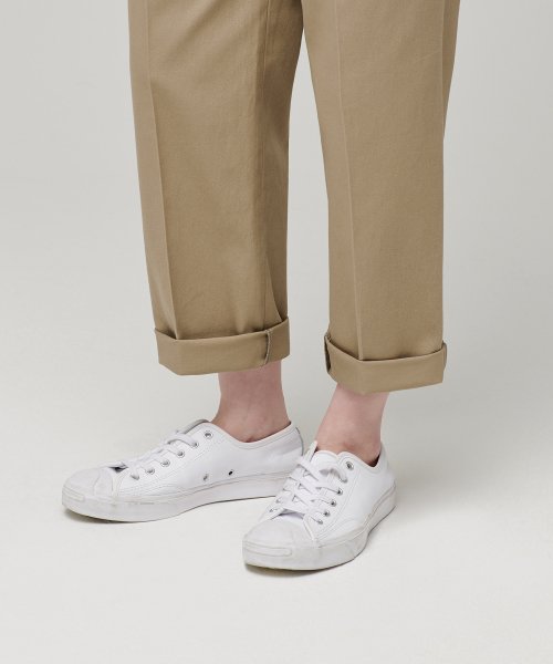 MUSINSA STANDARD WOMAN MUSINSA STANDARD WOMAN Women's Tapered Chino Pants [Beige]