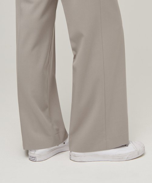 MUSINSA STANDARD WOMAN MUSINSA STANDARD WOMAN Women's Slacks Light Beige