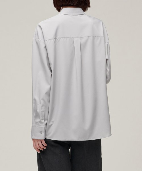 MUSINSA STANDARD WOMAN MUSINSA STANDARD WOMAN Women's Oversized Silky Shirt (Light Gray)
