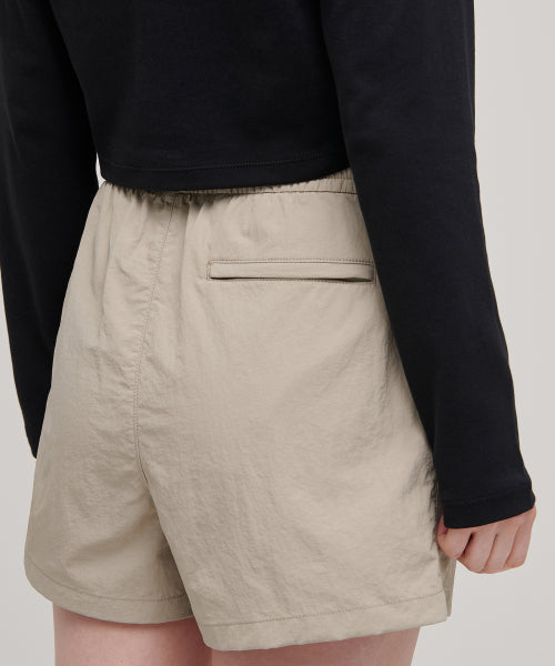 MUSINSA STANDARD WOMAN MUSINSA STANDARD WOMAN Women's Nylon Banding Shorts Light Beige