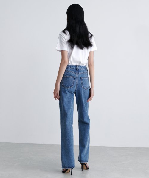 MUSINSA STANDARD WOMAN MUSINSA STANDARD WOMAN Denim Straight Pants [Medium Indigo]