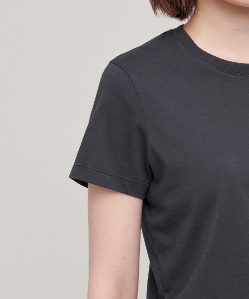 MUSINSA STANDARD WOMAN MUSINSA STANDARD WOMAN Crew Neck Crop T-Shirt (Dark Gray)