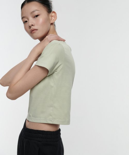 MUSINSA STANDARD WOMAN MUSINSA STANDARD WOMAN Crew Neck Crop T-Shirt Pale Green