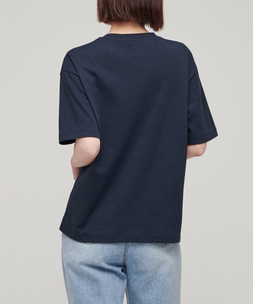 MUSINSA STANDARD WOMAN MUSINSA STANDARD WOMAN Relaxed Fit Crew Neck T-Shirt (Size M)