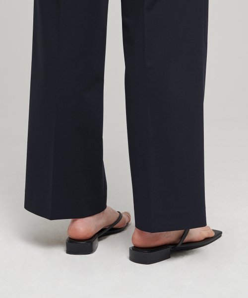 MUSINSA STANDARD WOMAN MUSINSA STANDARD WOMAN Slacks Navy