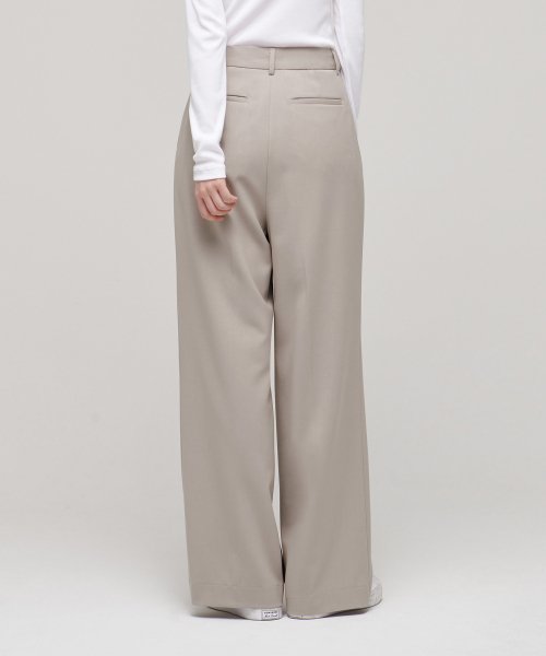 MUSINSA STANDARD WOMAN MUSINSA STANDARD WOMAN Women's High Waist Wide Slacks (Light Beige)