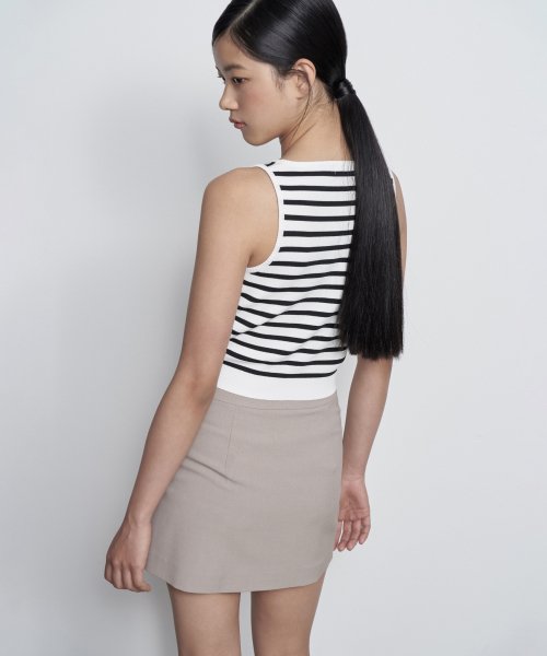 MUSINSA STANDARD WOMAN MUSINSA STANDARD WOMAN Women's Slit Mini Skirt Light Beige