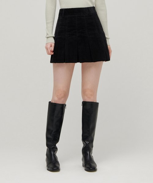 MUSINSA STANDARD WOMAN MUSINSA STANDARD WOMAN Women's Corduroy Pleated Mini Skirt (Black)