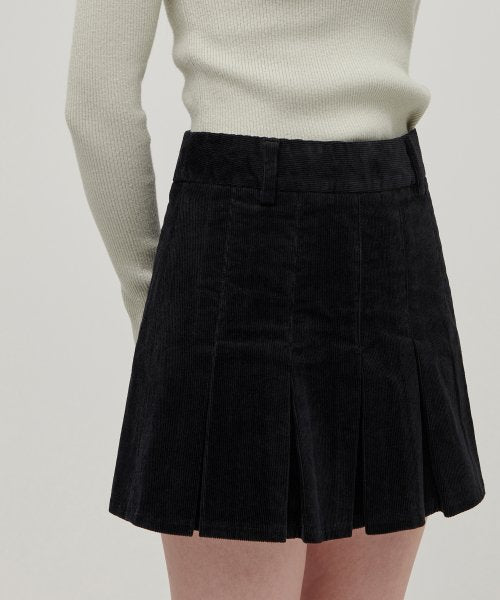 MUSINSA STANDARD WOMAN MUSINSA STANDARD WOMAN Women's Corduroy Pleated Mini Skirt (Black)