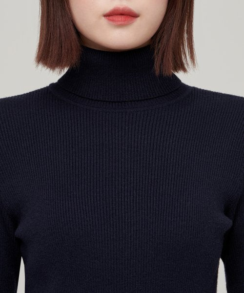 MUSINSA STANDARD WOMAN MUSINSA STANDARD WOMAN Women's Ribbed Slim Turtleneck Knit (Size M)