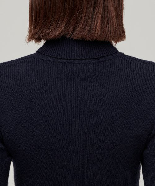 MUSINSA STANDARD WOMAN MUSINSA STANDARD WOMAN Women's Ribbed Slim Turtleneck Knit (Size M)