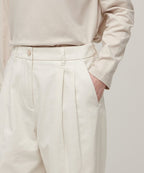 MUSINSA STANDARD WOMAN MUSINSA STANDARD WOMAN Women's Two-Tuck Wide Chino Pants Cream