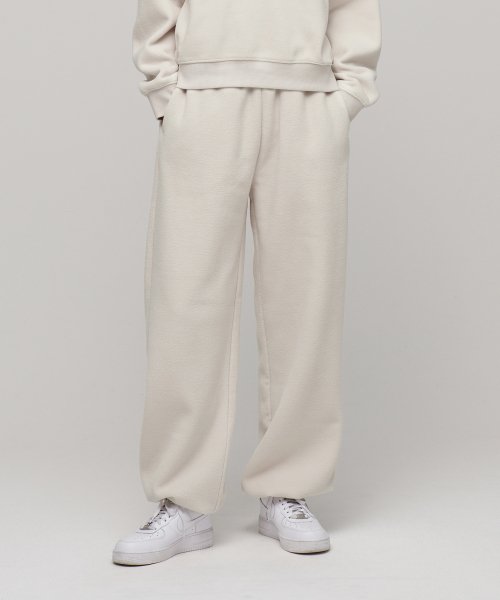 MUSINSA STANDARD WOMAN MUSINSA STANDARD WOMAN Women's Polar Fleece Variable Lounge Sweatpants [Ivory]
