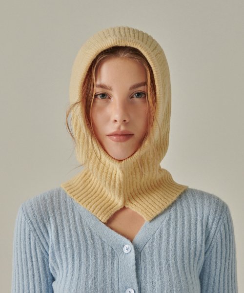 MUSINSA STANDARD WOMAN MUSINSA STANDARD WOMAN Women's Soft Boucle Knit Balaclava (Size: One Size)