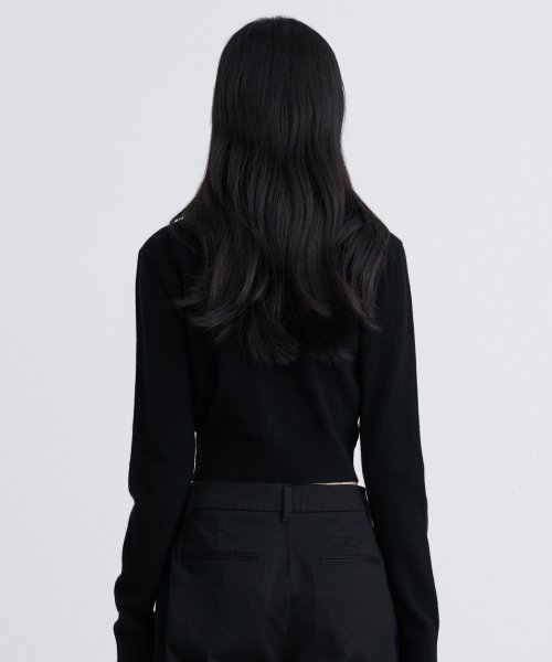 MUSINSA STANDARD WOMAN MUSINSA STANDARD WOMAN Cardigan Round Neck Crop (Black)