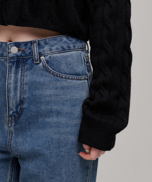 MUSINSA STANDARD WOMAN MUSINSA STANDARD WOMAN Women's Angora Blend Cable Crop Knit Black