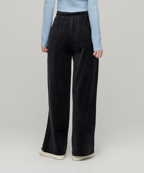 MUSINSA STANDARD WOMAN MUSINSA STANDARD WOMAN Women's Velor Corduroy Lounge Pants [Black]