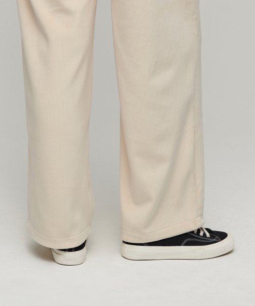 MUSINSA STANDARD WOMAN MUSINSA STANDARD WOMAN Women's Velor Corduroy Lounge Pants [Cream Beige]