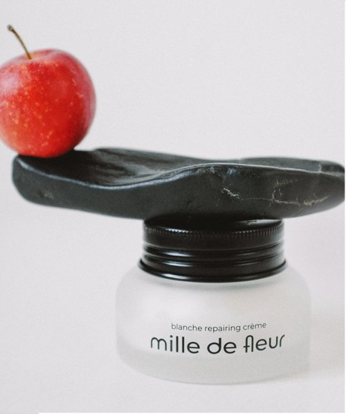 MILLE DE FLEUR MILLE DE FLEUR Blanche Repairing Cream 50ml