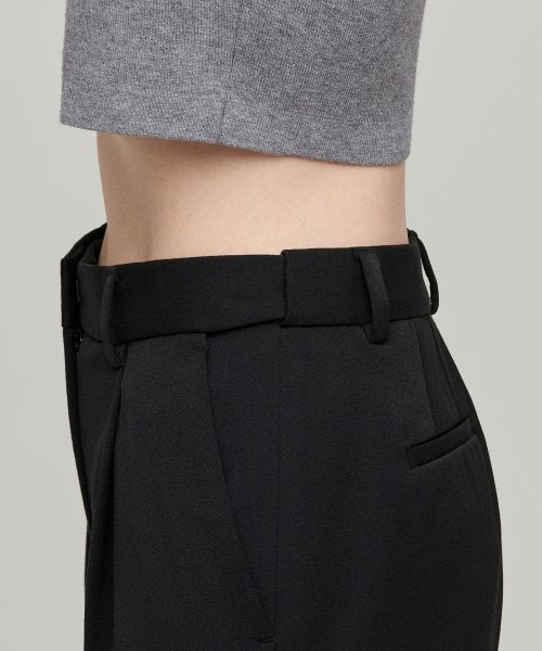 MUSINSA STANDARD WOMAN MUSINSA STANDARD WOMAN Slacks Heavyweight Tapered [Black]