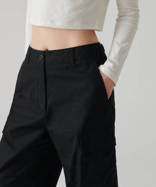 MUSINSA STANDARD WOMAN MUSINSA STANDARD WOMAN Women's Wide Cargo Pants (Size)