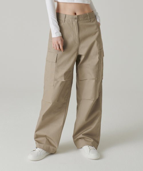 MUSINSA STANDARD WOMAN MUSINSA STANDARD WOMAN Women's Wide Cargo Pants (Beige)